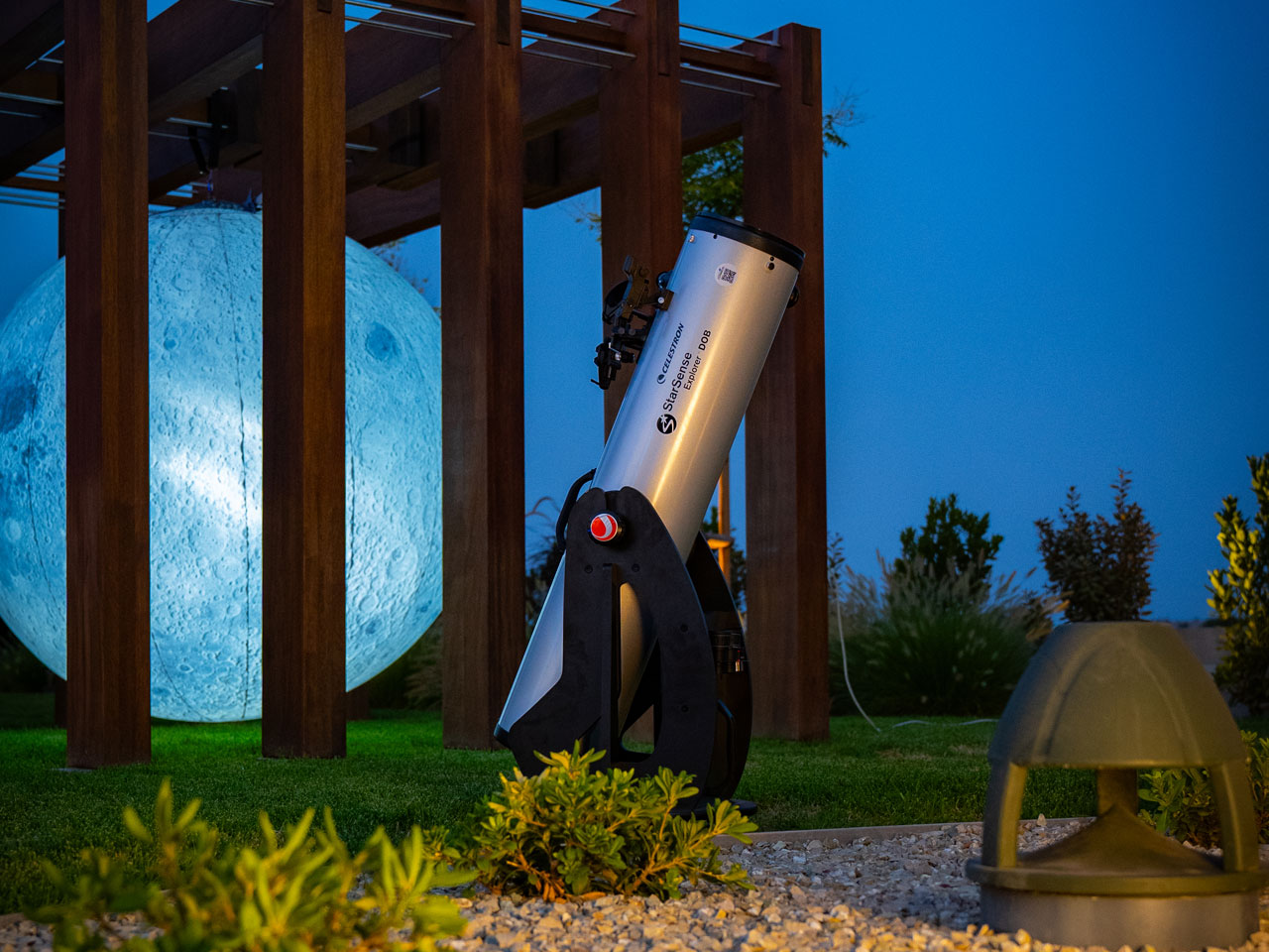 astro-1280×960-p5 telescope